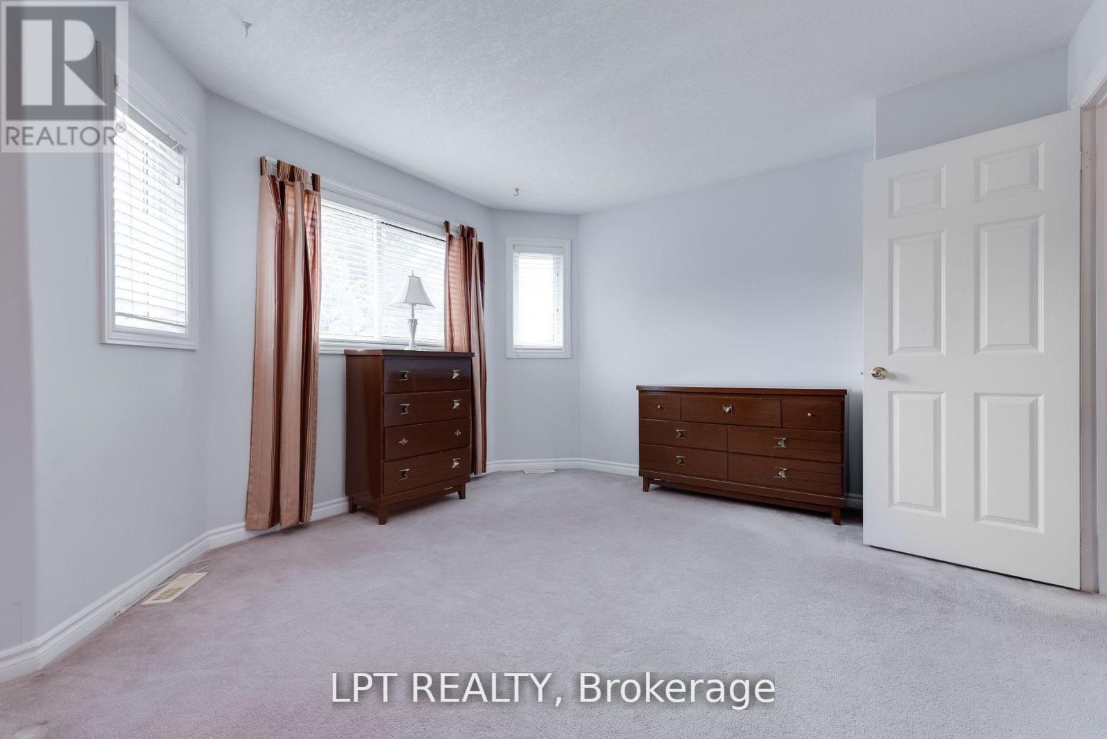 25 Dunnett Drive, Barrie, Ontario  L4N 0J7 - Photo 23 - S12358337
