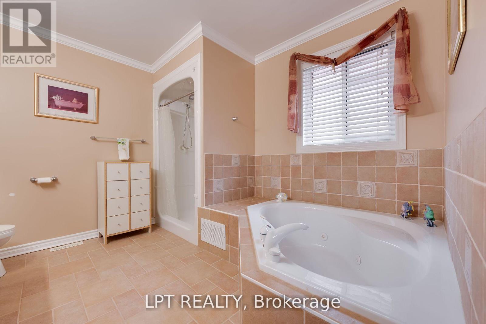 25 Dunnett Drive, Barrie, Ontario  L4N 0J7 - Photo 24 - S12358337
