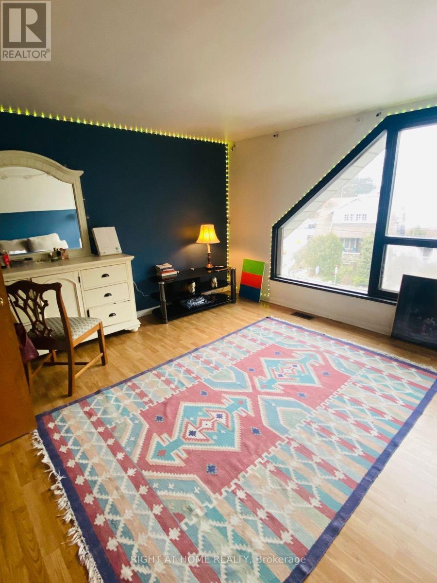 #4 - 2123 Lawrence Avenue W, Toronto, Ontario  M9M 1H7 - Photo 10 - W12358347