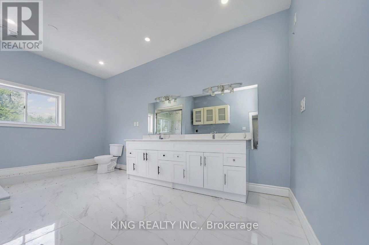 7768 Castlederg, Caledon, Ontario  L7E 5S1 - Photo 10 - W12358350