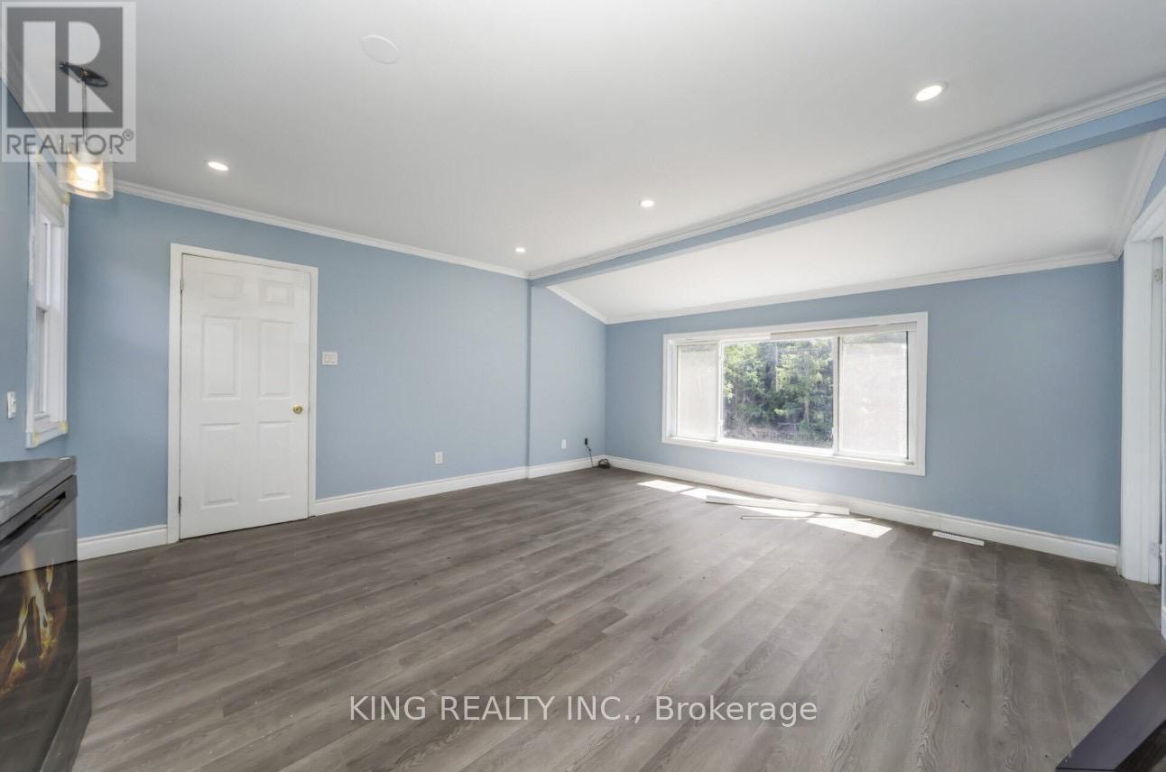 7768 Castlederg, Caledon, Ontario  L7E 5S1 - Photo 11 - W12358350