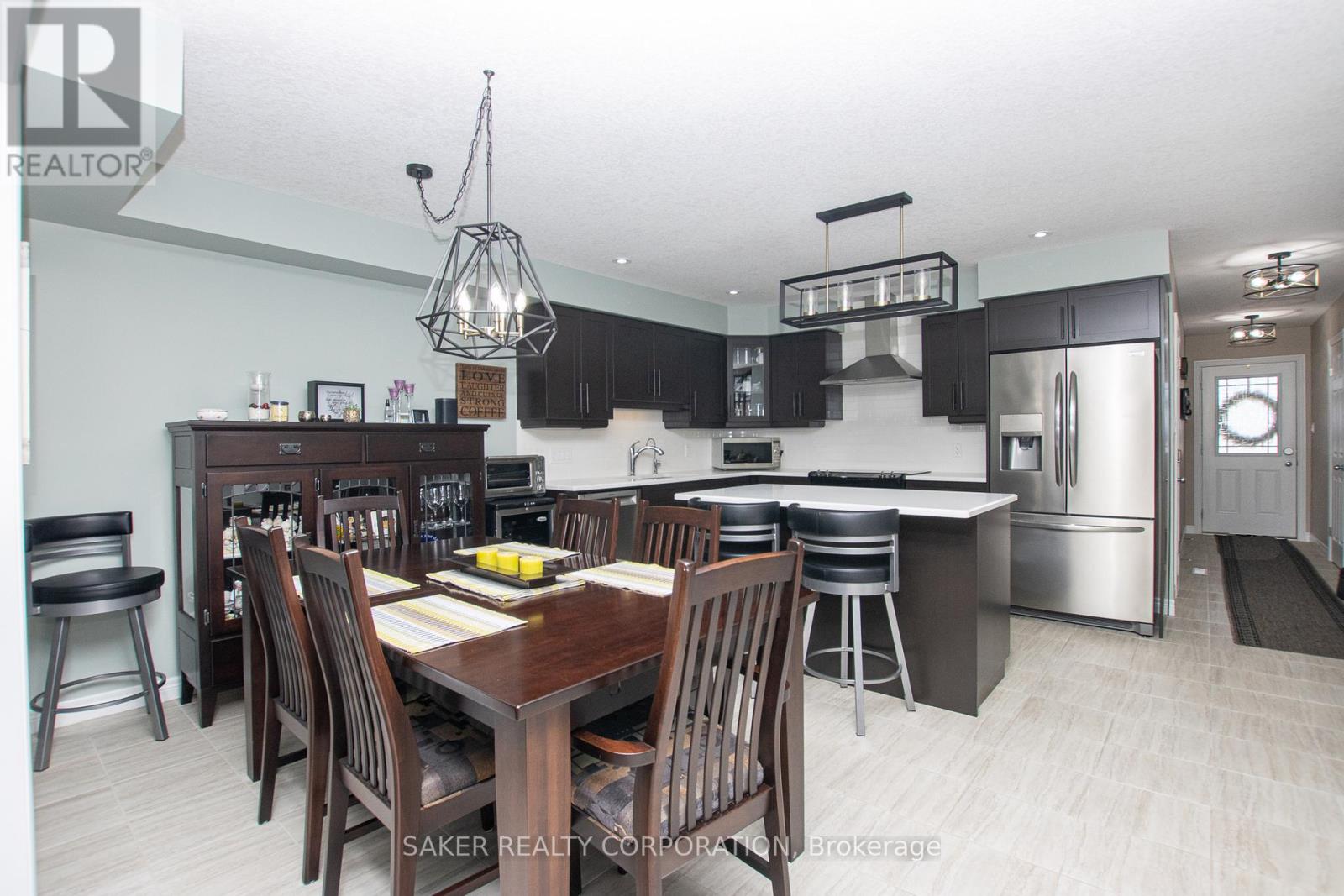 Property at 41 - 1220 RIVERBEND ROAD image 4