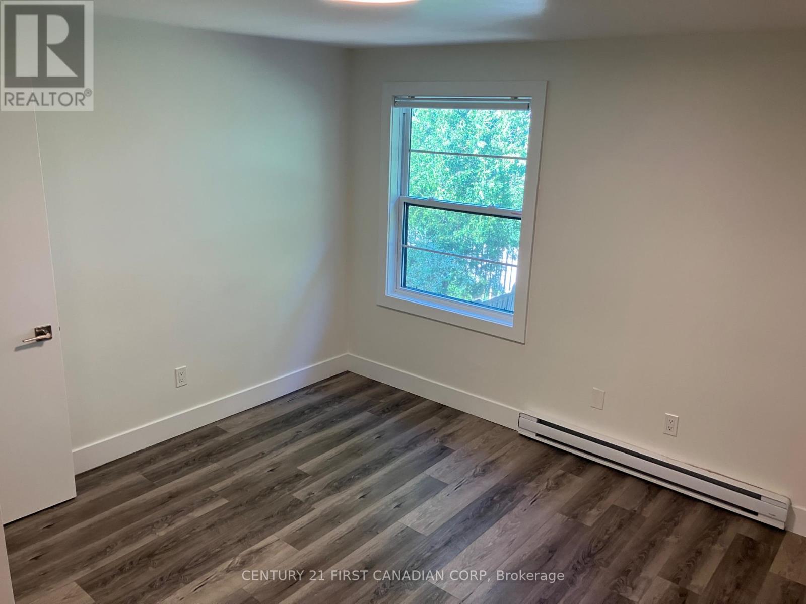 36 - 105 Andover Drive, London South, Ontario  N6J 4B1 - Photo 14 - X12358371