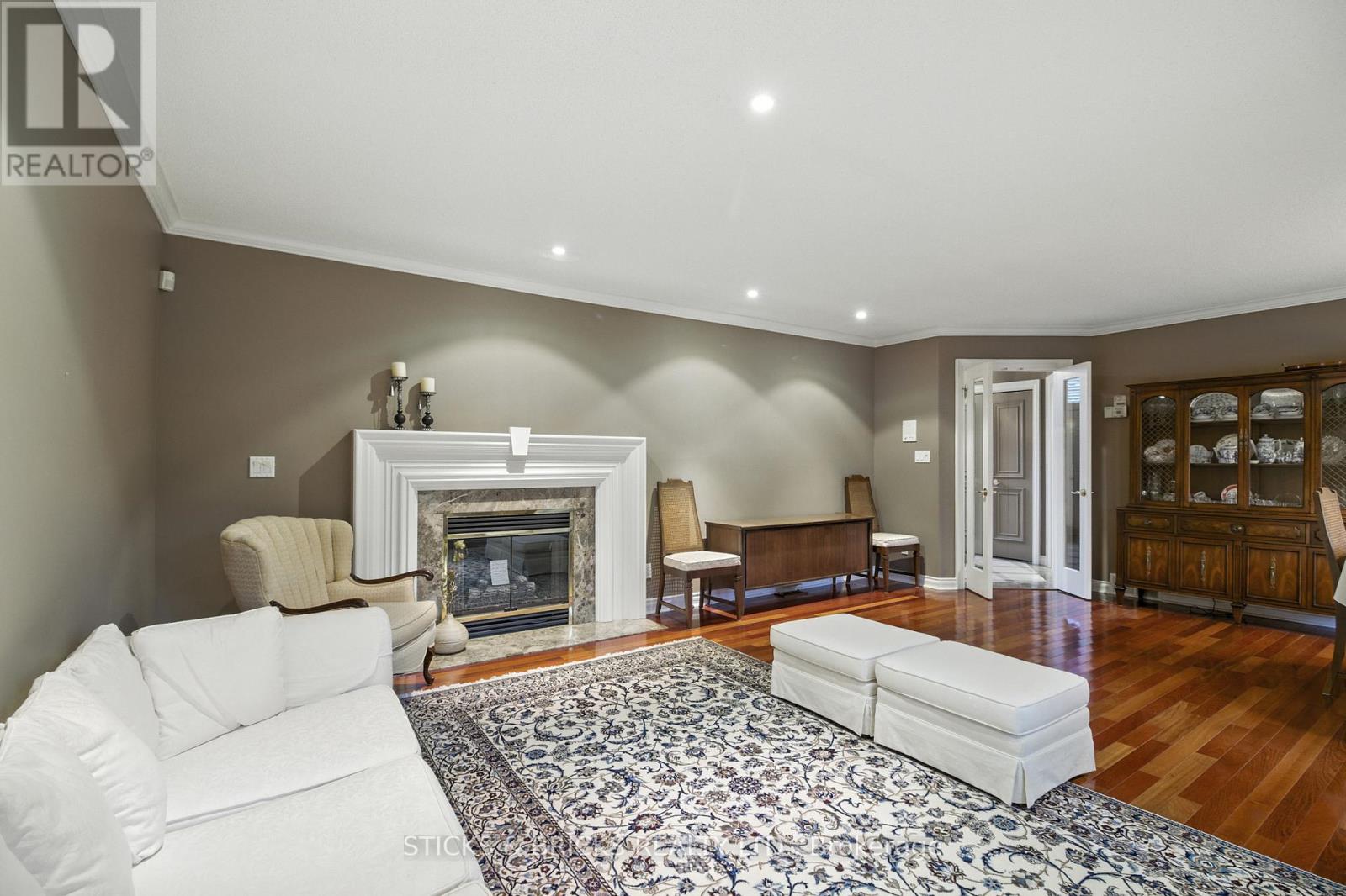 16 - 4667 Portage Road W, Niagara Falls, Ontario  L2E 6A9 - Photo 9 - X12272763