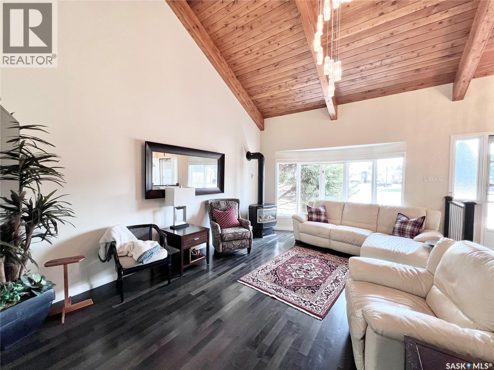 5 Poplar Place, Outlook, Saskatchewan  S0L 2N0 - Photo 4 - SK016125