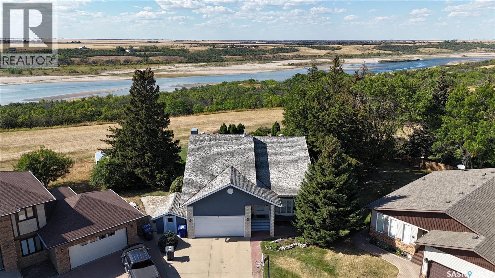 5 Poplar Place, Outlook, Saskatchewan  S0L 2N0 - Photo 48 - SK016125