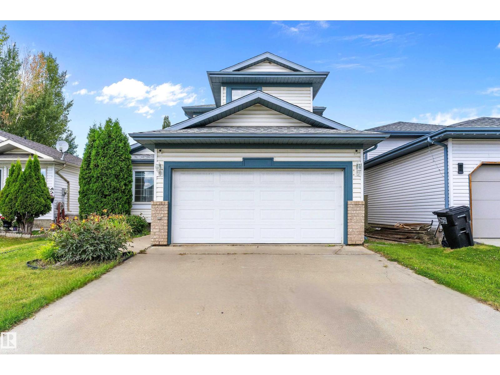 Property at 12828 144 AV NW image 2