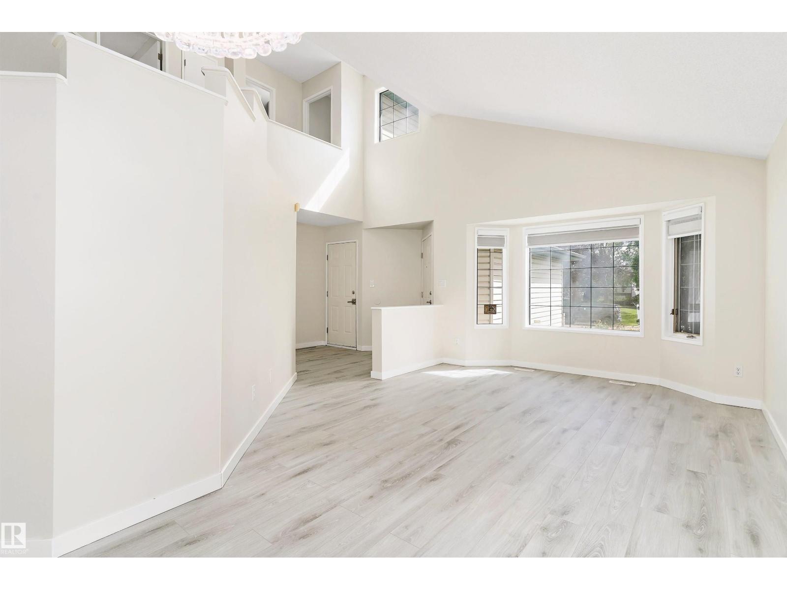 Property at 12828 144 AV NW image 3
