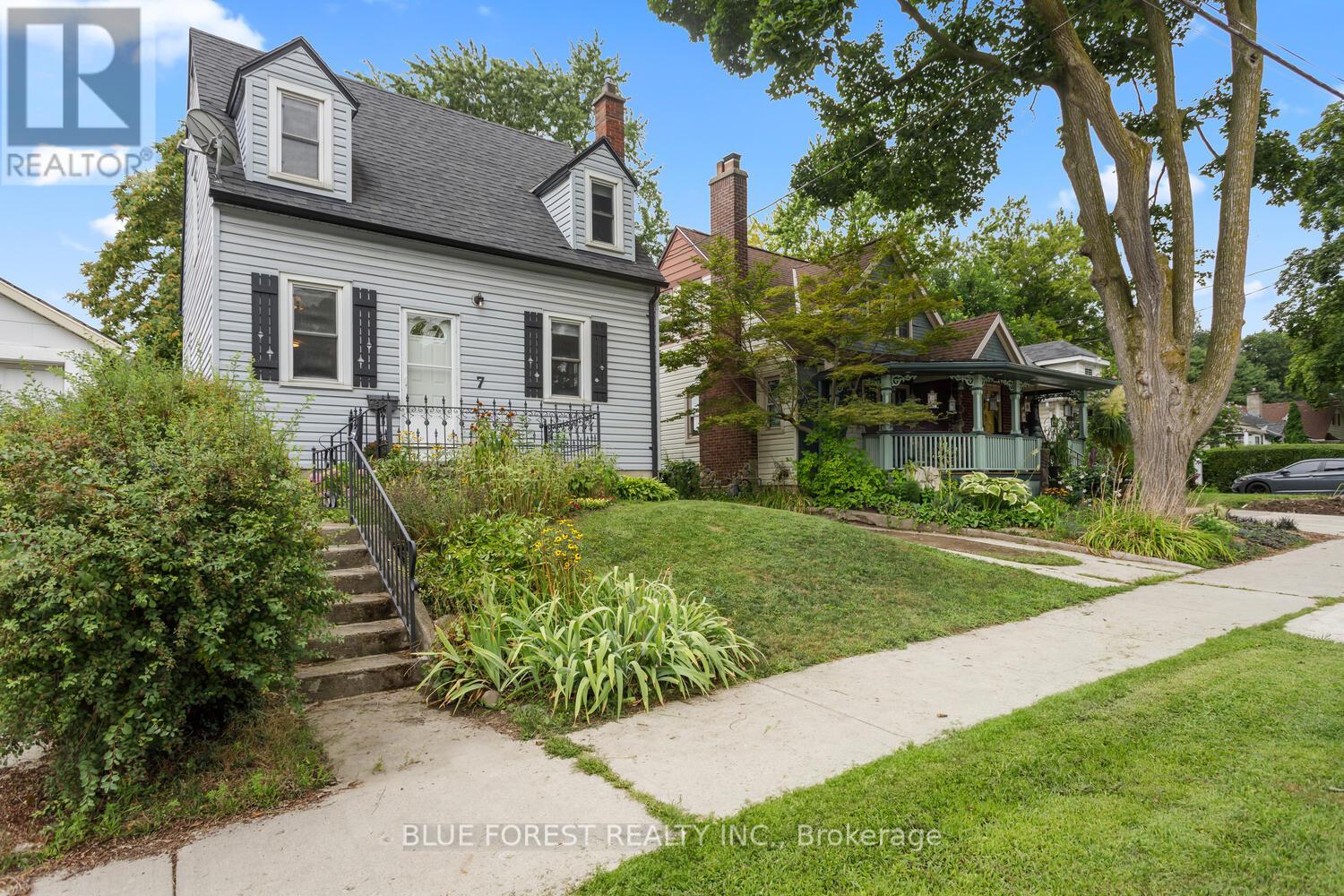 7 Balmoral Avenue, London East, Ontario  N5Y 2K9 - Photo 1 - X12358397