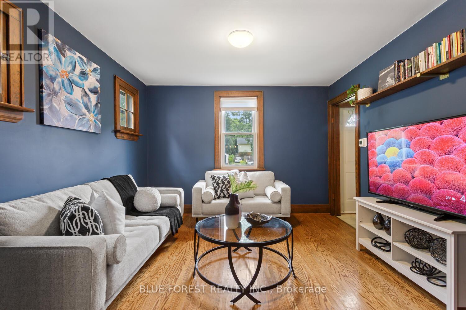 7 Balmoral Avenue, London East, Ontario  N5Y 2K9 - Photo 6 - X12358397