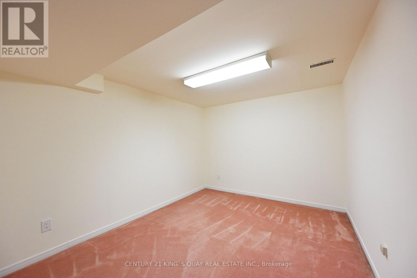 5500 Turney Drive, Mississauga, Ontario  L5M 4Y8 - Photo 33 - W12358132