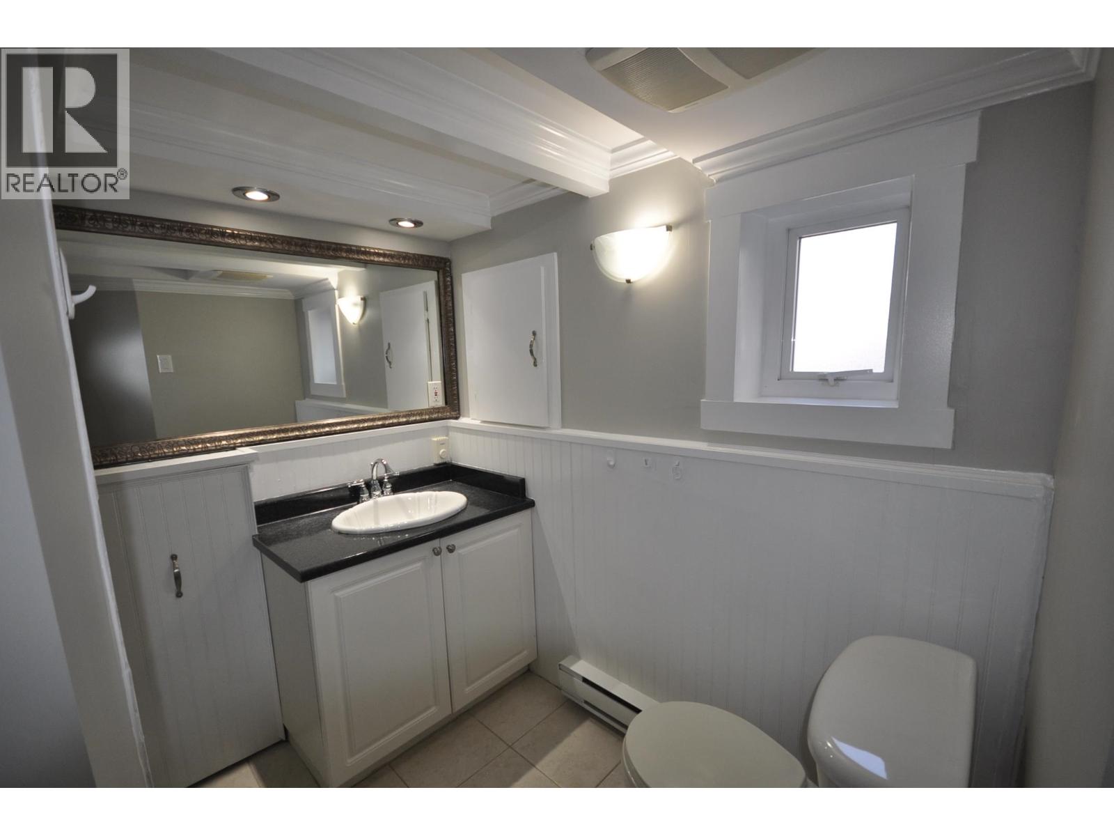 7828 Prince A, Vancouver, British Columbia  V3N 3C1 - Photo 6 - R3039592