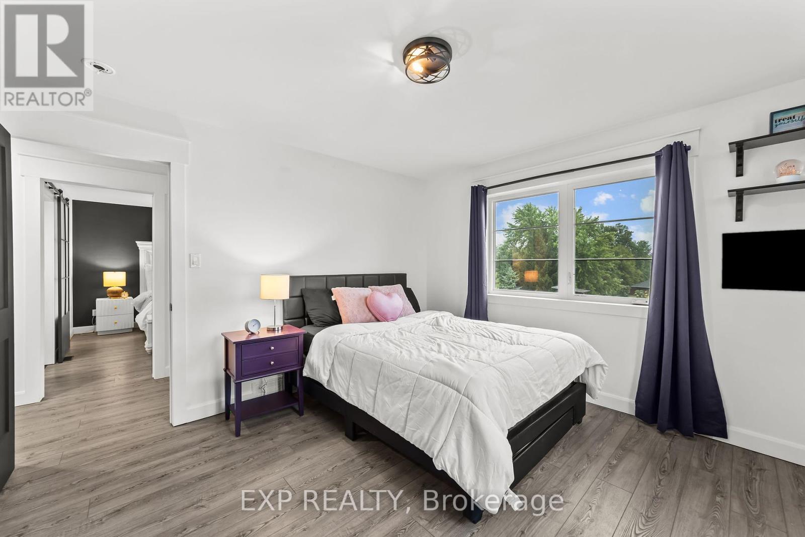 100 Field Street, Lambton Shores, Ontario  N0N 1J0 - Photo 24 - X12358195
