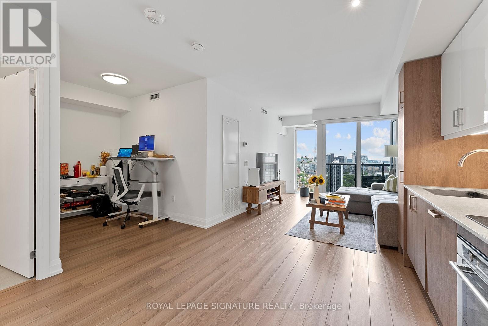 2501 - 77 Mutual Street, Toronto (Church-Yonge Corridor), Ontario  M5B 2A9 - Photo 7 - C12358398
