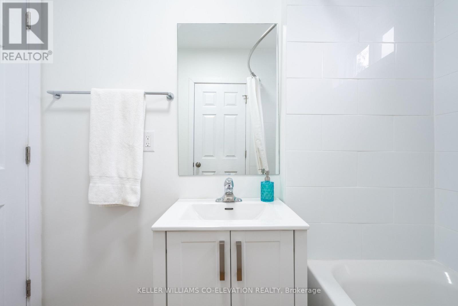 1 - 50 Martin Street, Thorold, Ontario  L2V 3X2 - Photo 14 - X12358390