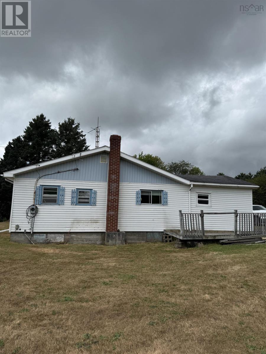 107 Prince Street, Guysborough, Nova Scotia  B0H 1N0 - Photo 5 - 202521330