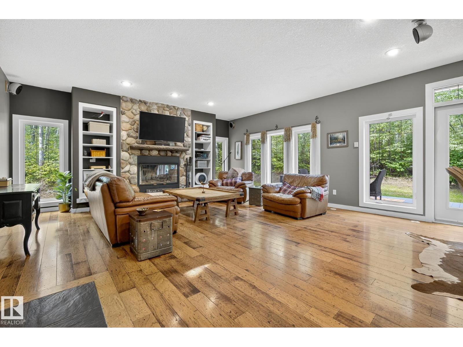 Property at #10 54129 RGE ROAD 275 image 1
