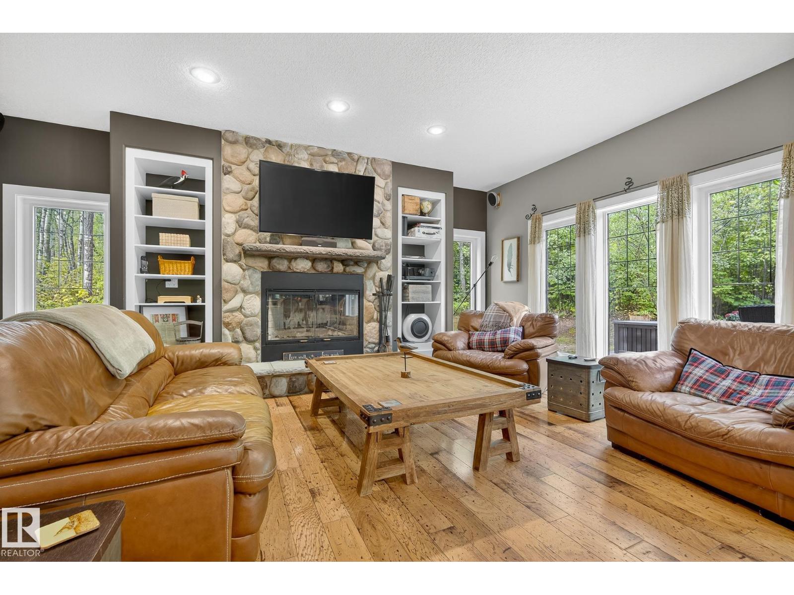 Property at #10 54129 RGE ROAD 275 image 2