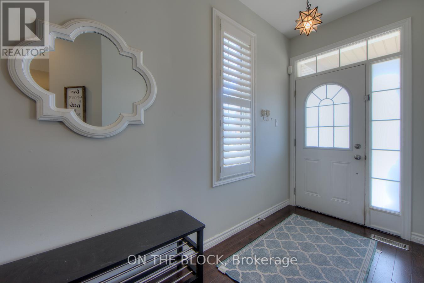 Property at 59 HAWKE CRESCENT image 3