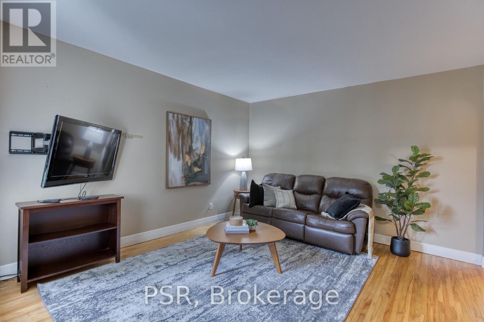 Property at 94 NORTH DRIVE image 1