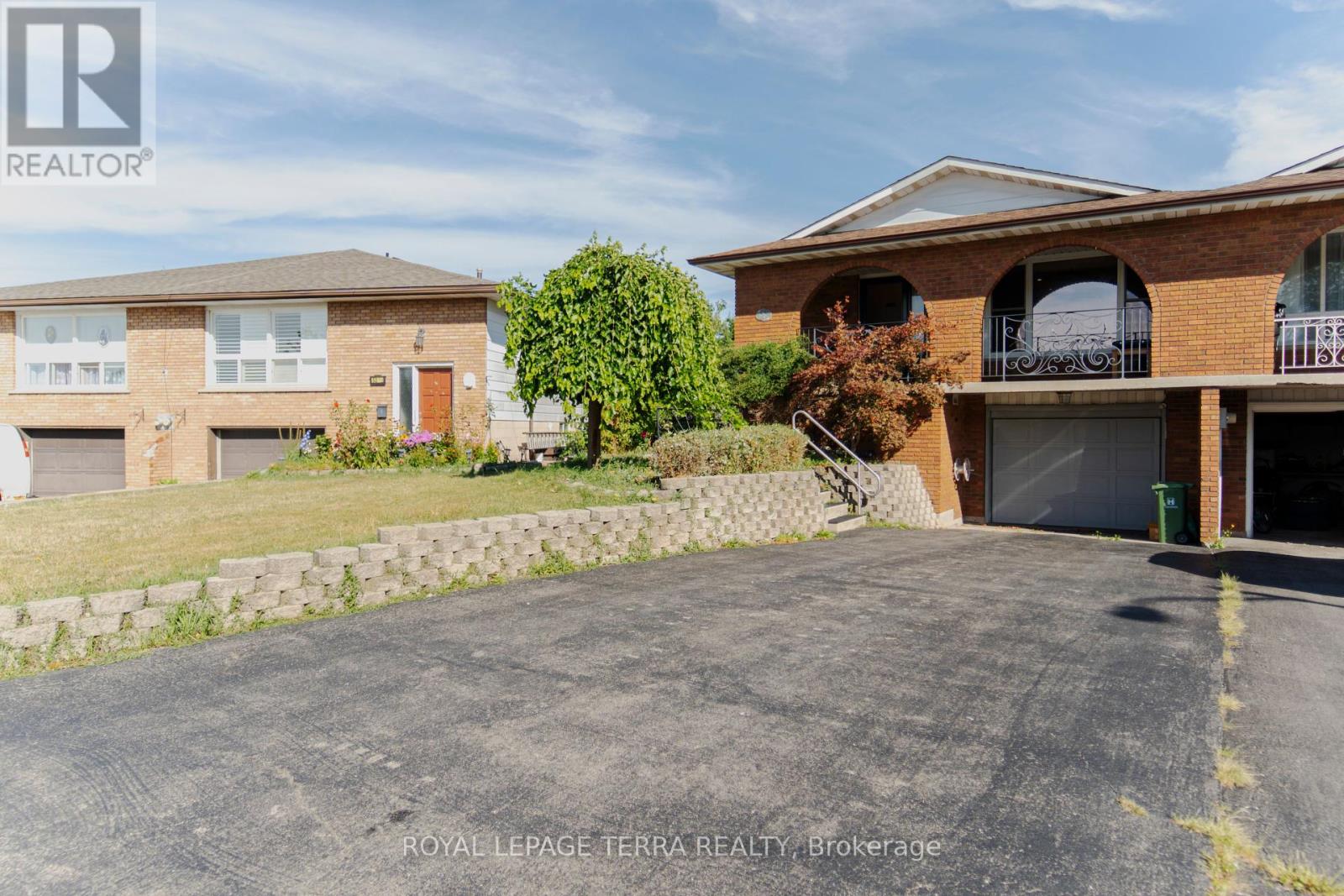 55 Eastbury Drive, Hamilton, Ontario  L8E 2V8 - Photo 2 - X12358432