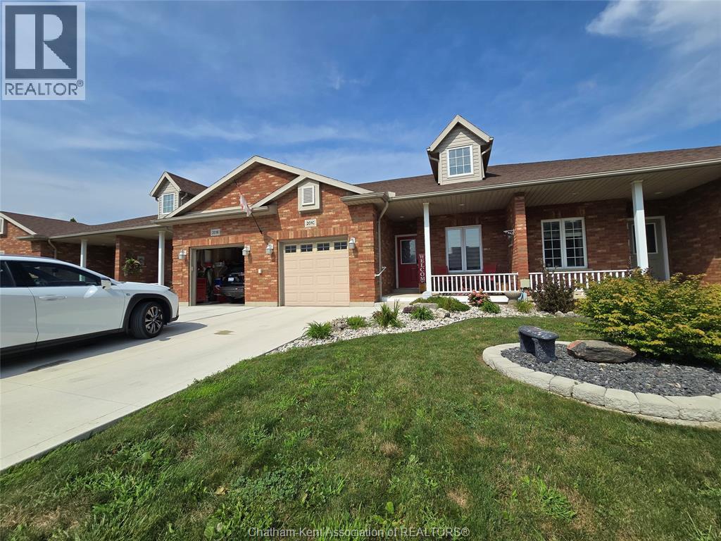 201c Chatham Street South, Blenheim, Ontario  N0P 1A0 - Photo 4 - 25021329