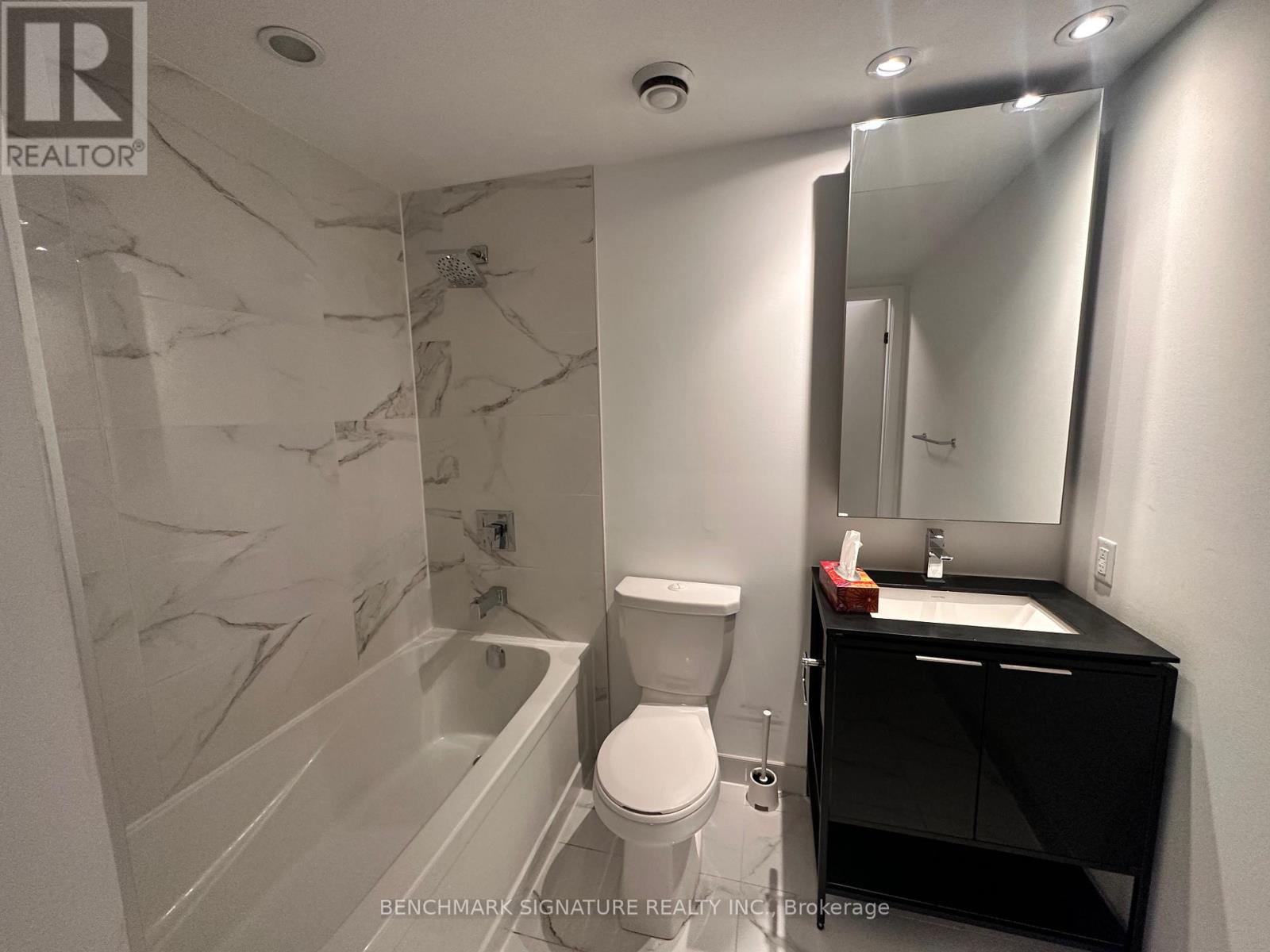 3107 - 77 Shuter Street, Toronto, Ontario  M5B 0B8 - Photo 4 - C12358436