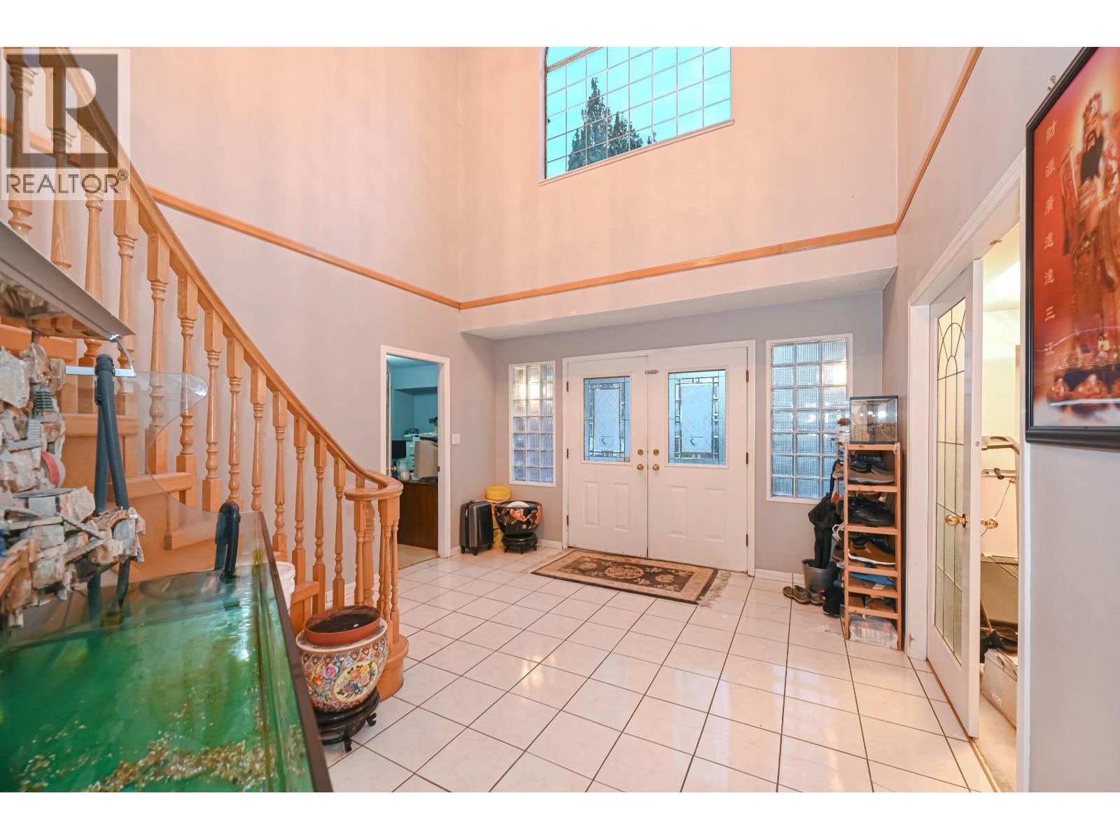 Property at 6889 KERR STREET image 2