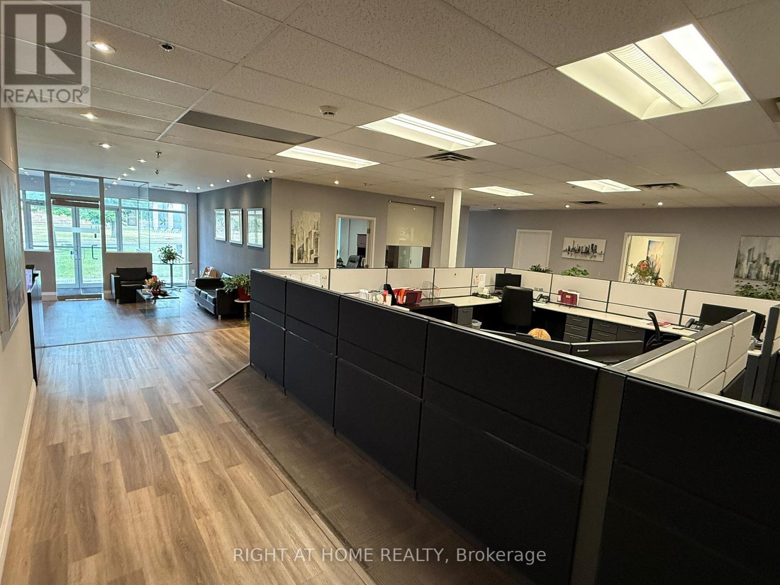 Office B - 300 Supertest Road, Toronto, Ontario  M3J 2M2 - Photo 3 - W12358449