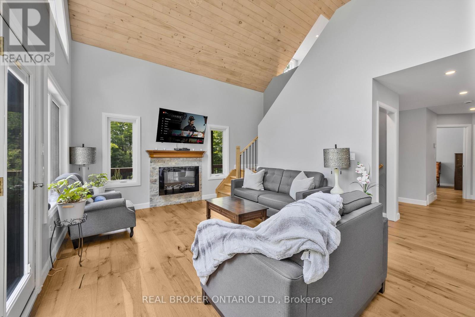 1 Mckowen Road, Mckellar, Ontario  P0G 1C0 - Photo 7 - X12358438
