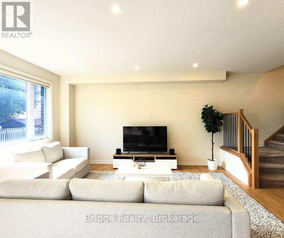 20 Welch Court, St. Thomas, Ontario  N5R 0M2 - Photo 15 - X12358468