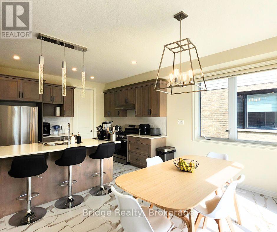 20 Welch Court, St. Thomas, Ontario  N5R 0M2 - Photo 7 - X12358468