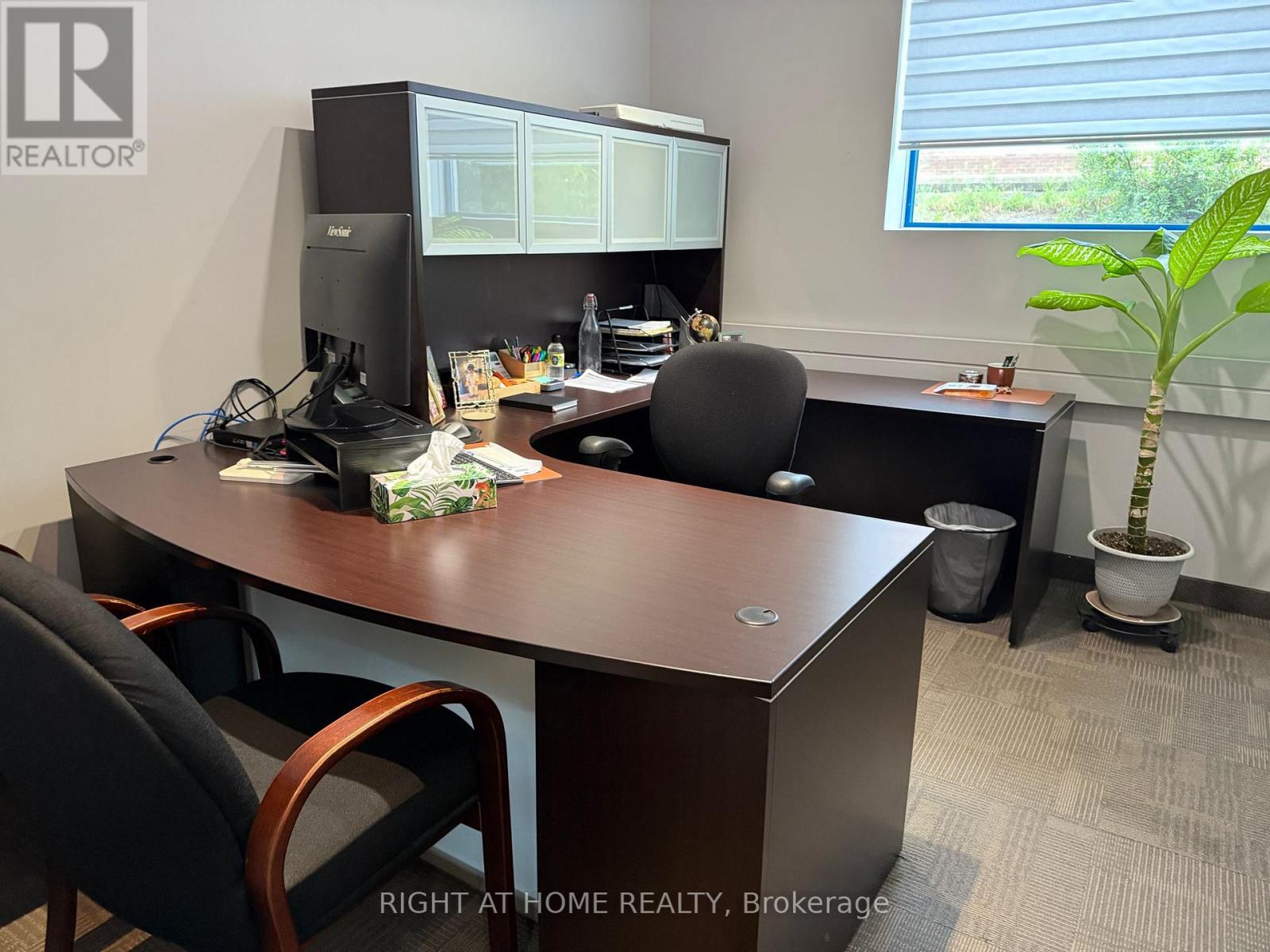 OFFICE C1 - 300 SUPERTEST ROAD, Toronto, Ontario