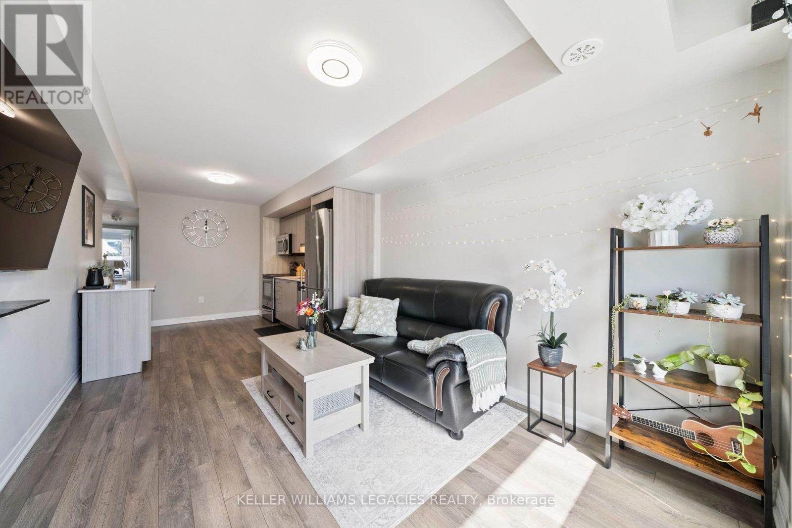 Property at 189 WILLIAM DUNCAN ROAD image 3