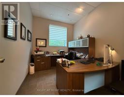 Office C2 - 300 Supertest Road, Toronto (York University Heights), Ca