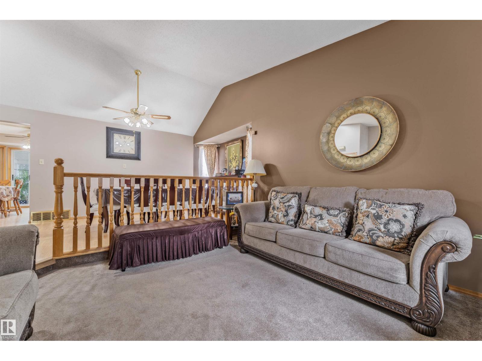 4231 32 Av Nw, Edmonton, Alberta  T6L 3W5 - Photo 7 - E4454190
