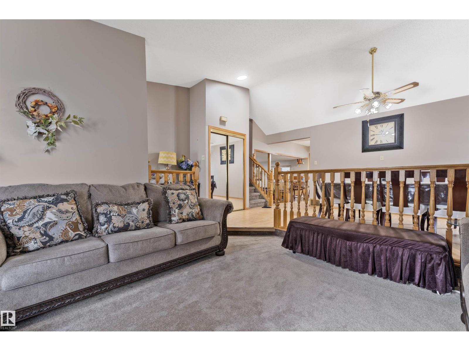 4231 32 Av Nw, Edmonton, Alberta  T6L 3W5 - Photo 8 - E4454190