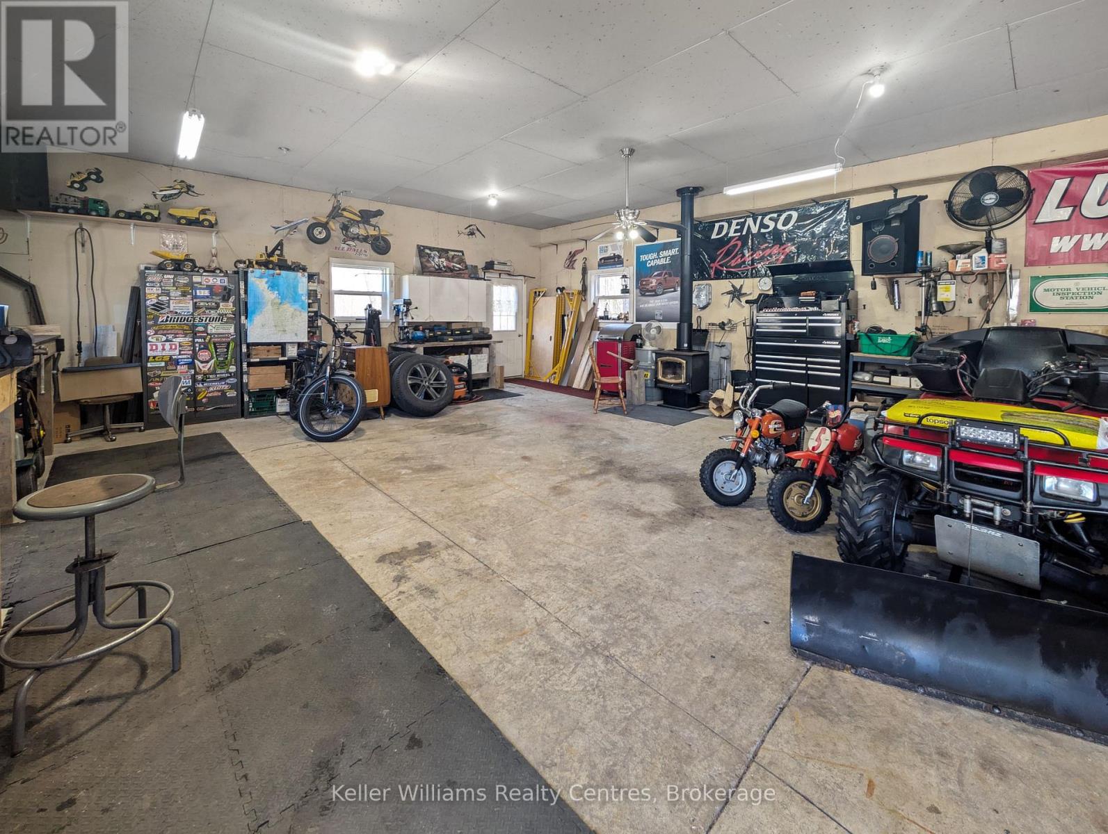 462028 Concession 24, Georgian Bluffs, Ontario  N0H 2T0 - Photo 44 - X12358529