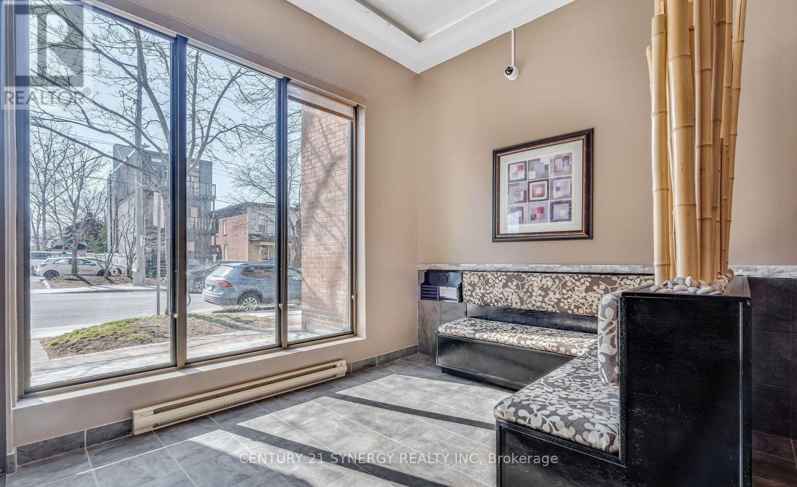 106 - 99 Holland Avenue, Ottawa, Ontario  K1Y 0Y1 - Photo 2 - X12358489