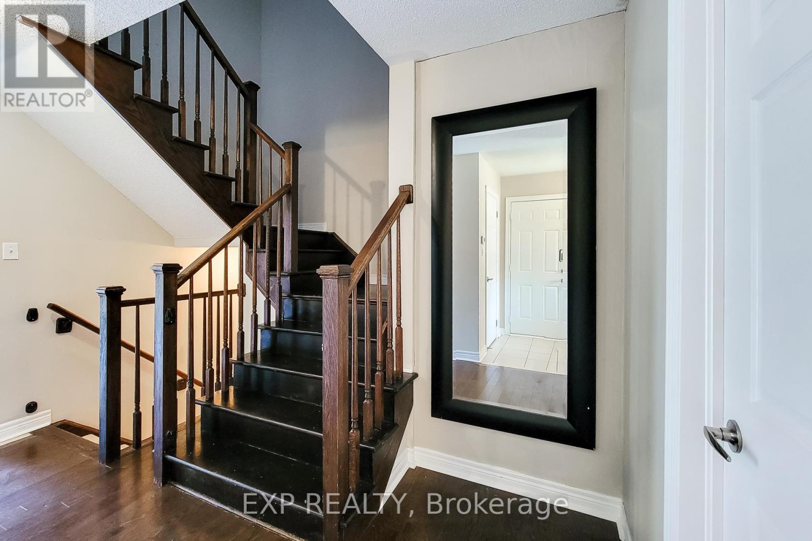 113 Keith Crescent, Niagara-On-The-Lake (Glendale), Ontario  L0J 1J0 - Photo 16 - X12343327