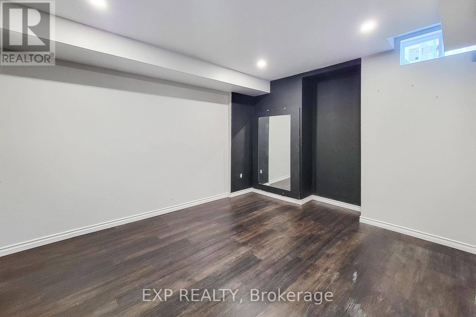 113 Keith Crescent, Niagara-On-The-Lake (Glendale), Ontario  L0J 1J0 - Photo 43 - X12343327