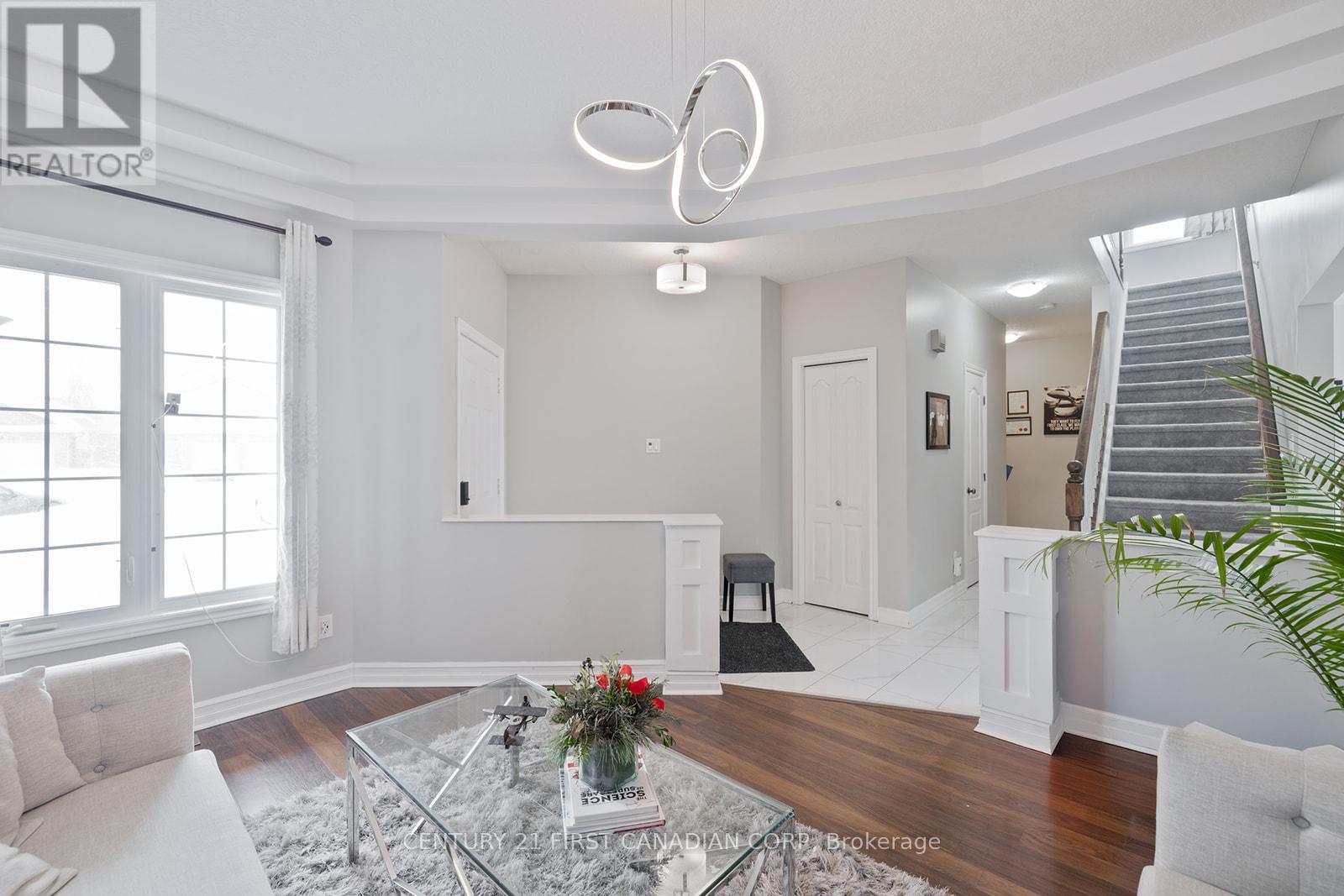 1185 Smithson Court, London North, Ontario  N5X 4P1 - Photo 5 - X12358537