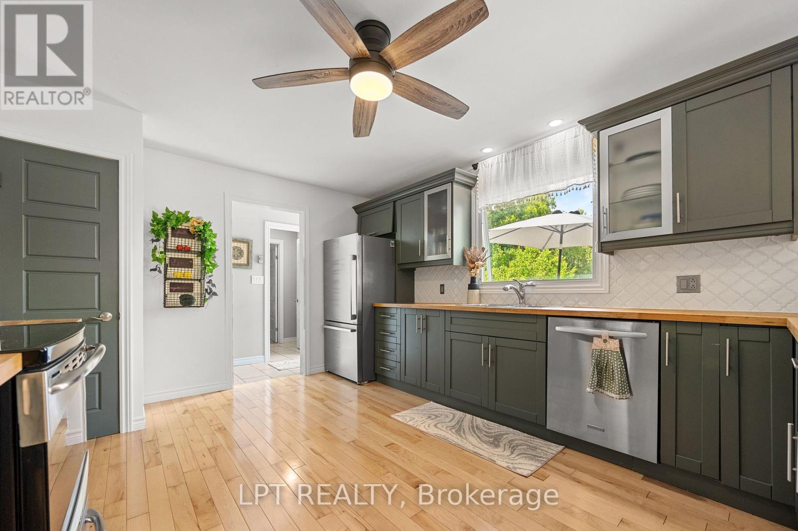 656 Kitley 3 Line, Elizabethtown-Kitley, Ontario  K0G 1G0 - Photo 14 - X12358542