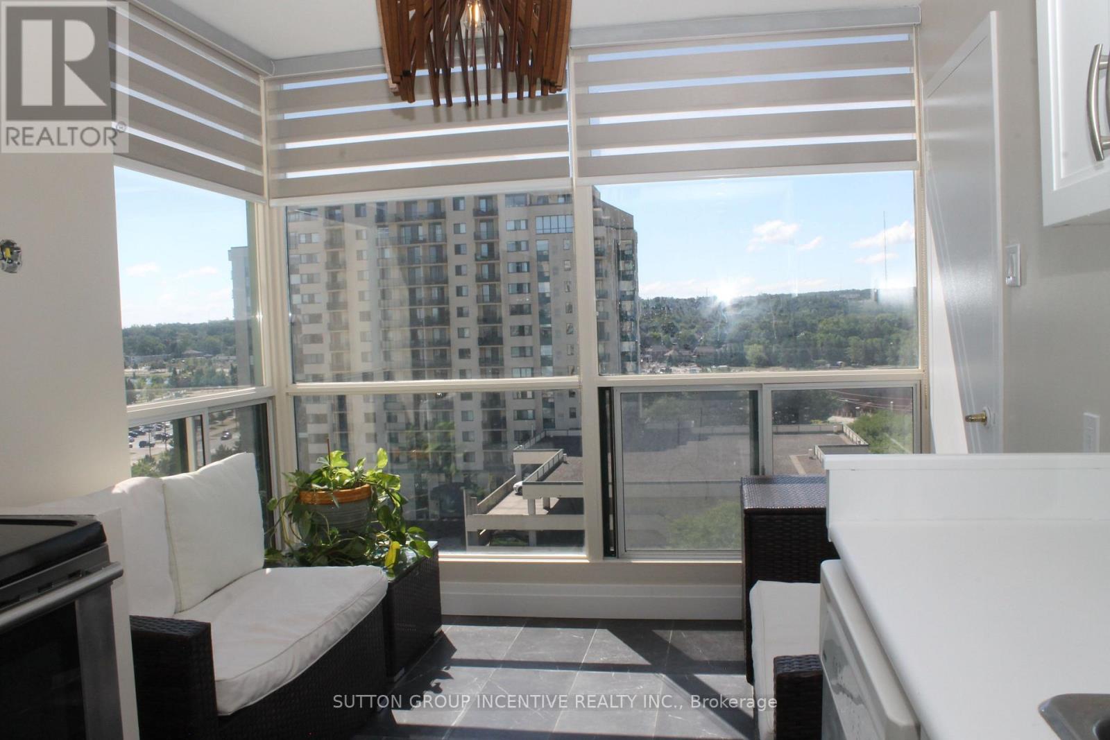708 - 65 Ellen Street, Barrie (City Centre), Ontario  L4N 3A5 - Photo 15 - S12358513