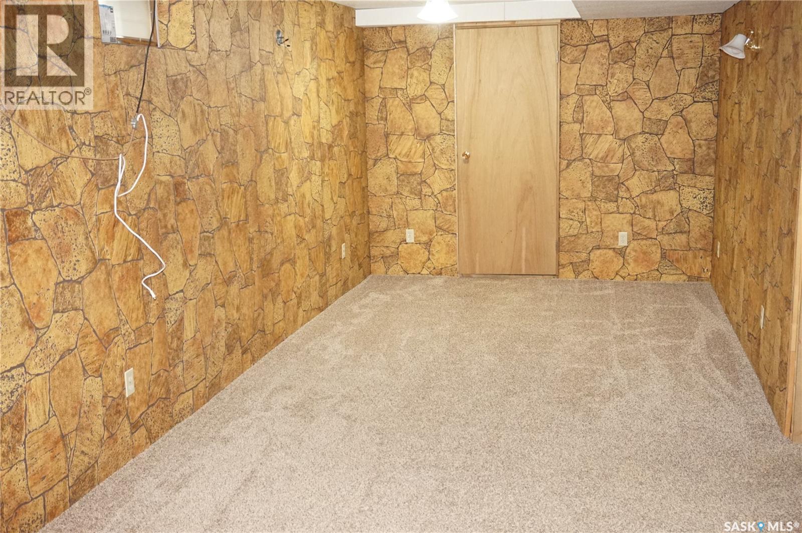 2230 Mcara Street, Regina, Saskatchewan  S4N 2W1 - Photo 13 - SK016361