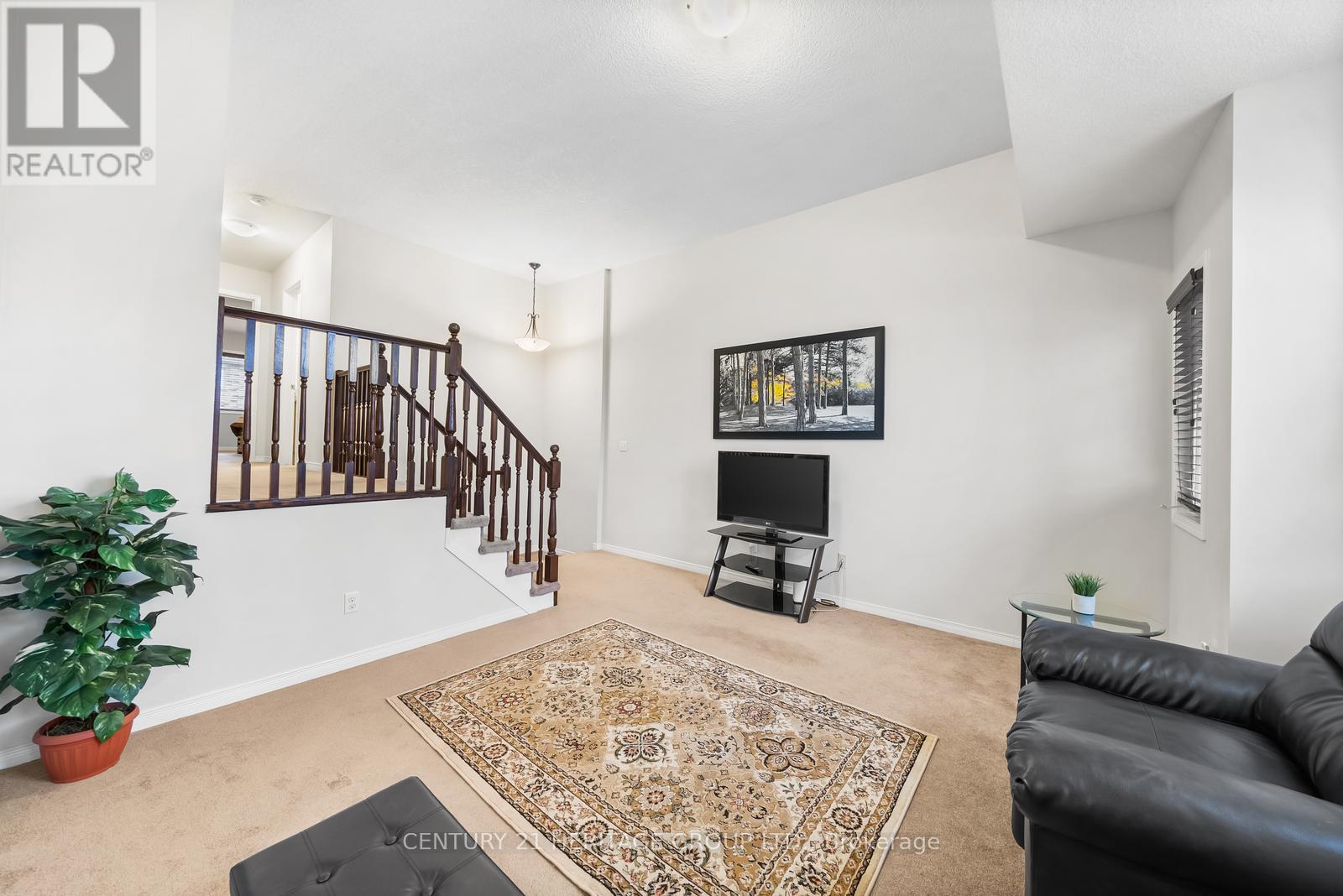 382 Woodbine Avenue, Kitchener, Ontario  N2R 0A9 - Photo 21 - X12358521