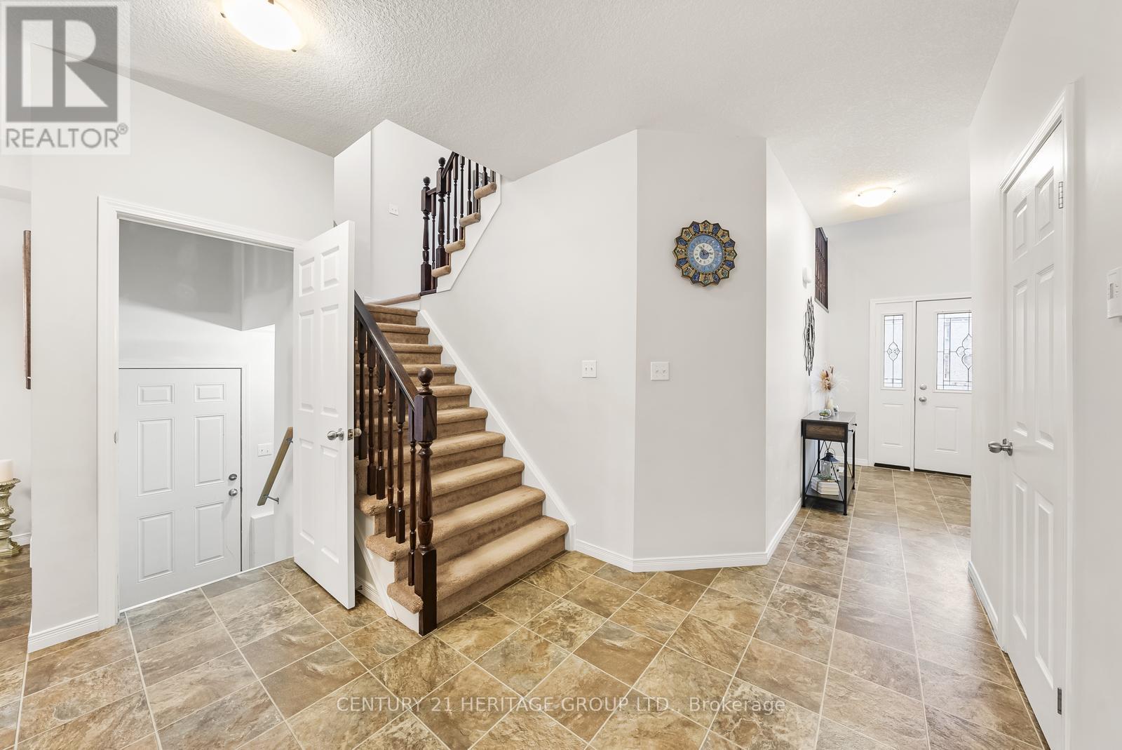 382 Woodbine Avenue, Kitchener, Ontario  N2R 0A9 - Photo 35 - X12358521