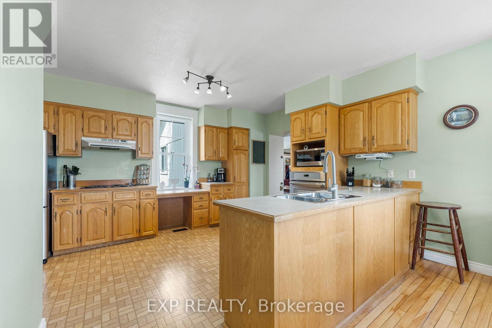 1382 Lochwinnoch Road, Horton, Ontario  K7V 3Z4 - Photo 15 - X12358575