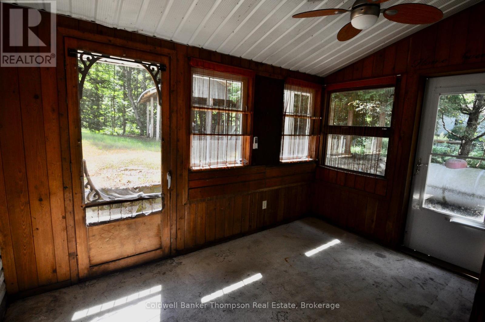 31 Hutcheson Beach Road, Huntsville, Ontario  P1H 1N4 - Photo 19 - X12358572