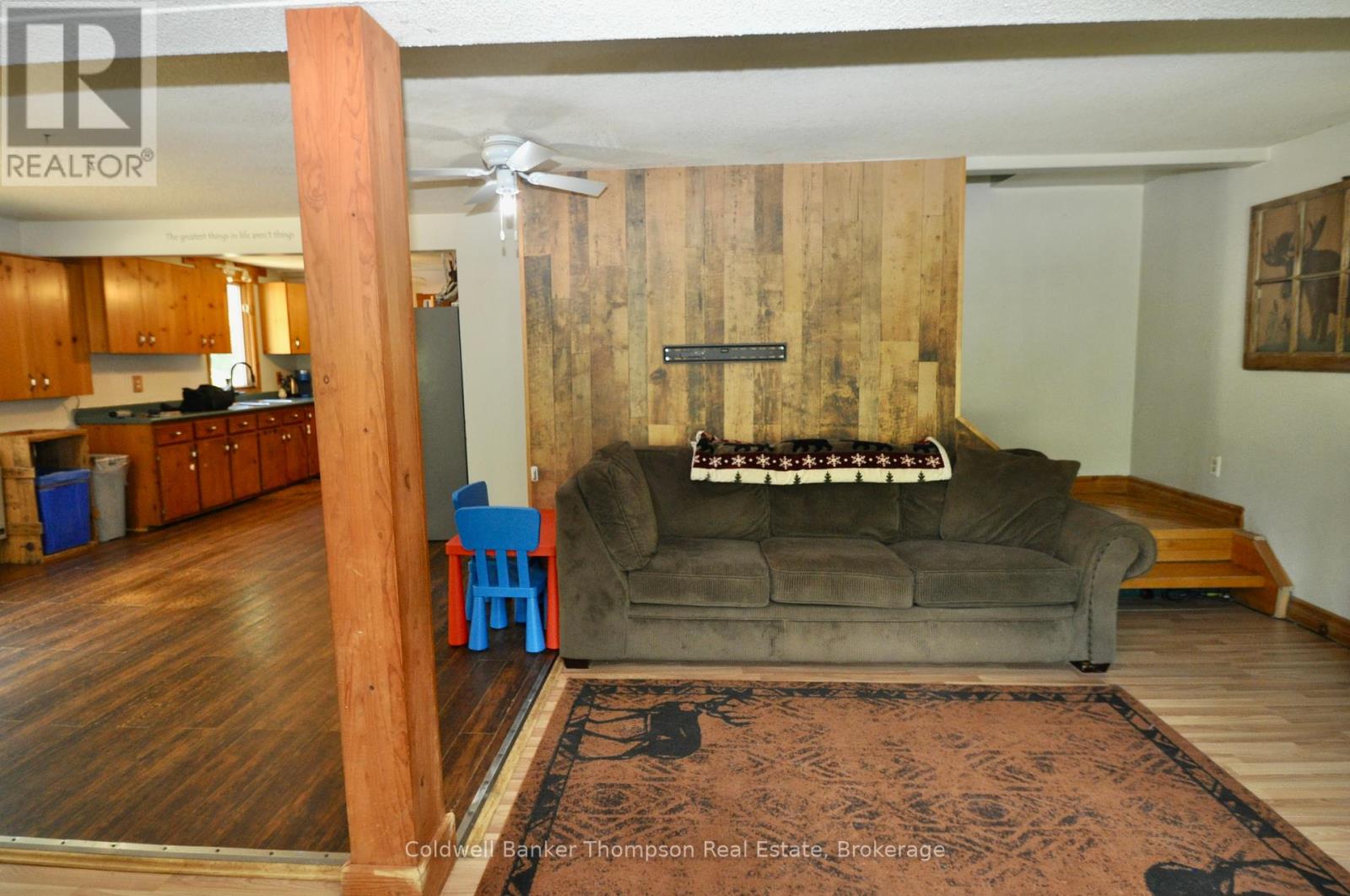 31 Hutcheson Beach Road, Huntsville, Ontario  P1H 1N4 - Photo 4 - X12358572